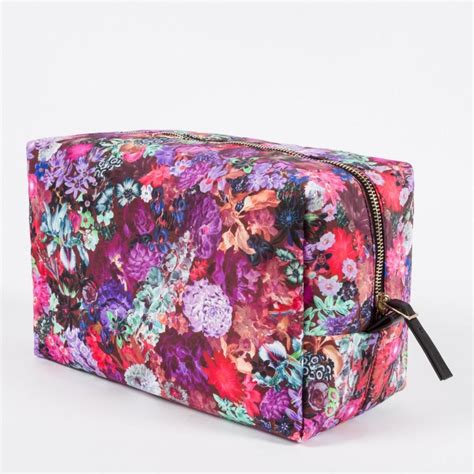 designer wash bags for women